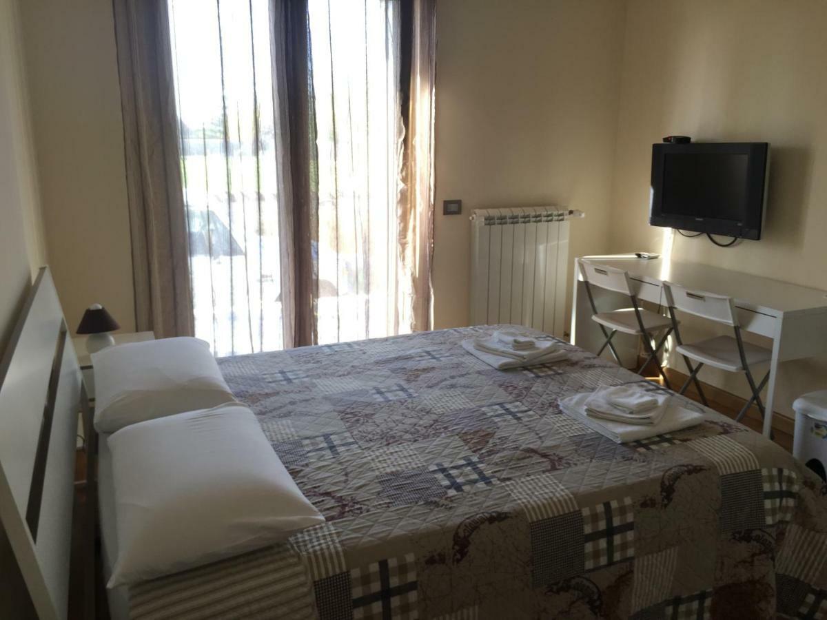 Bed&Breakfast Riccio&Lella Fiumicino Zewnętrze zdjęcie